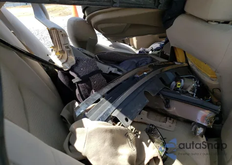 2014 Nissan Altima 2.5 z USA, uszkodzony, nr VIN 1N4AL3AP2EC278872